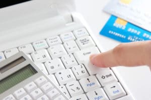 【クレヒス】クレジットカードヒストリーの返済履歴確認で毎月期限内に確実な支払いをする！
